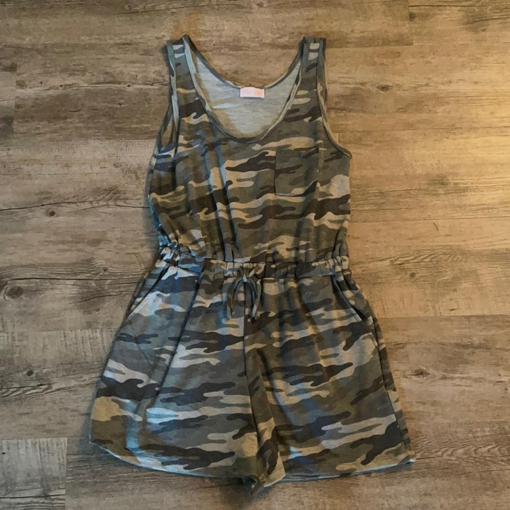 New Pink Lily medium romper
